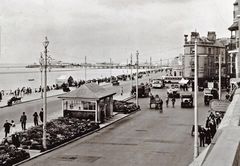 View-looking-West-from-Pelham-Crescent.-1934.